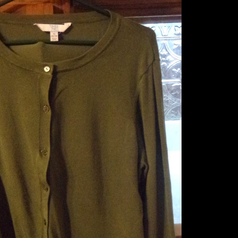TIME & TRUE OLIVE GREEN CARDIGAN SWEATER LIKE NEW XL